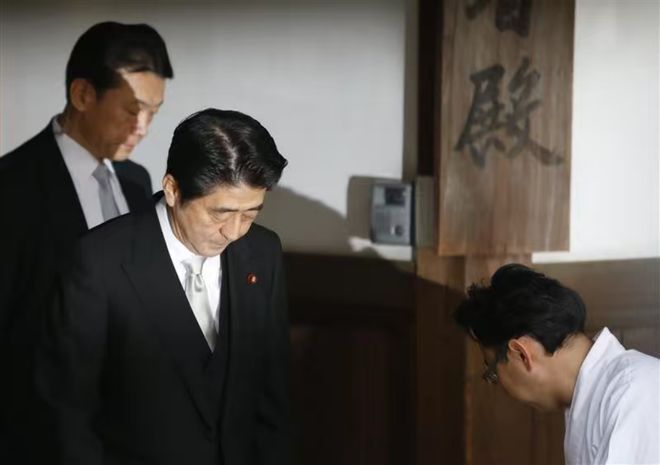 GAME STAR註冊：漢奸石平，又跳出來了